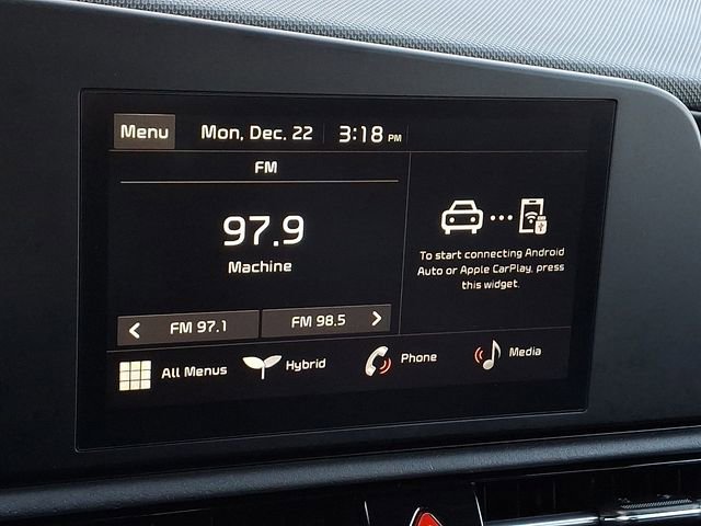 Certified 2025 Kia Niro LX image 17