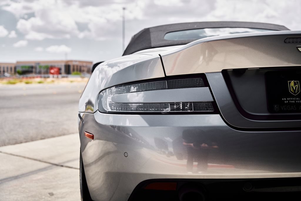 Used 2016 Aston Martin DB9 GT RWD image 14