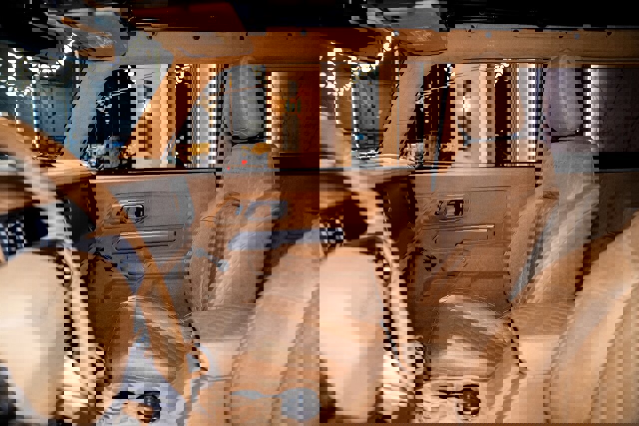 Used 2024 Ford Bronco Black Diamond image 8