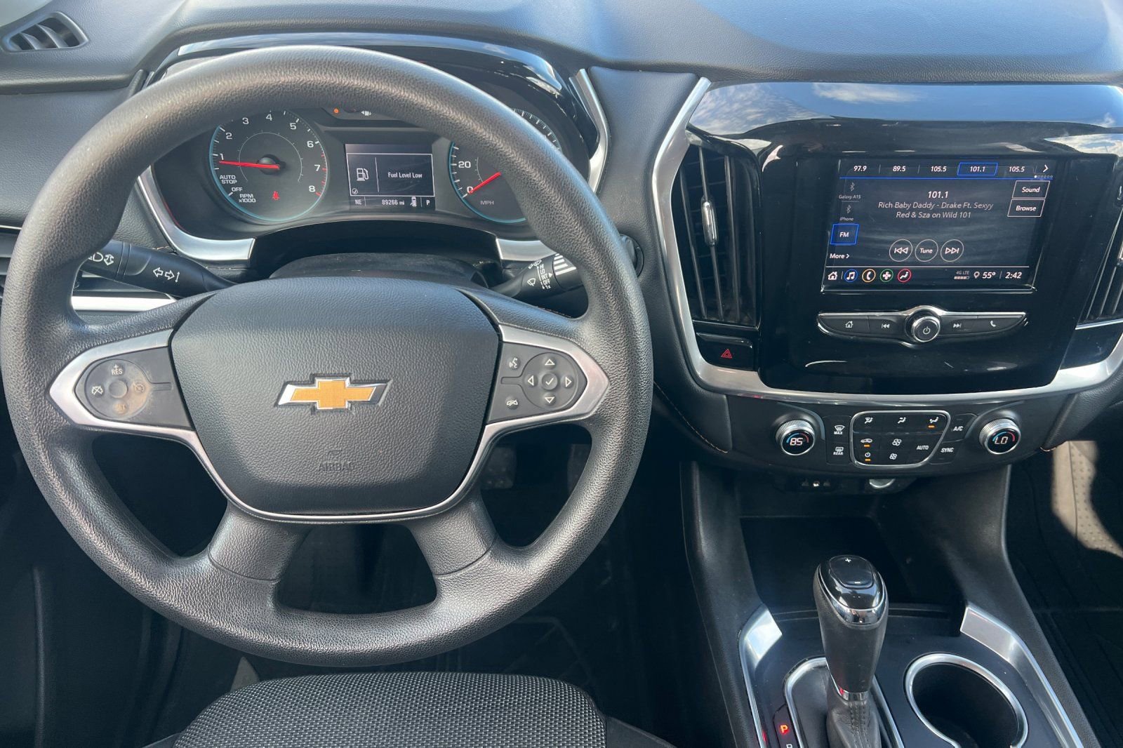 Used 2020 Chevrolet Traverse LS image 11