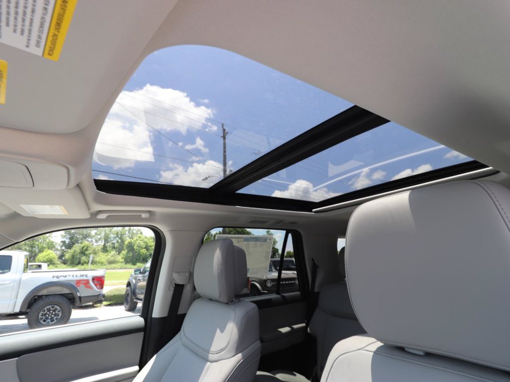 New 2027 Ford Expedition Active RWD image 6
