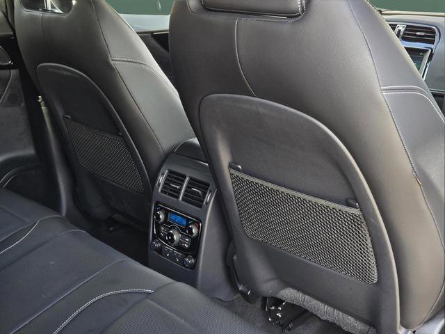 Used 2020 Jaguar F-PACE S image 29