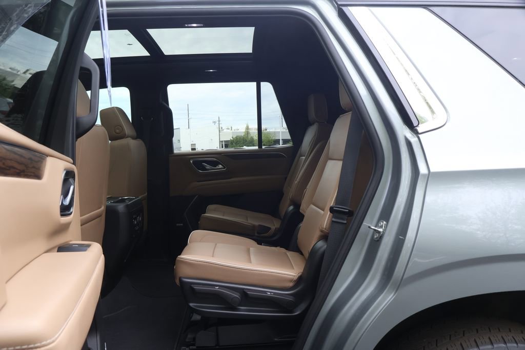 Used 2023 Chevrolet Tahoe Premier w/ Max Trailering Package AWD/4WD image 46