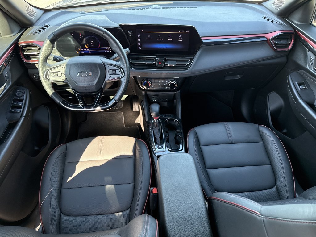 Used 2025 Chevrolet TrailBlazer RS w/ Driver Confidence Package FWD image 25