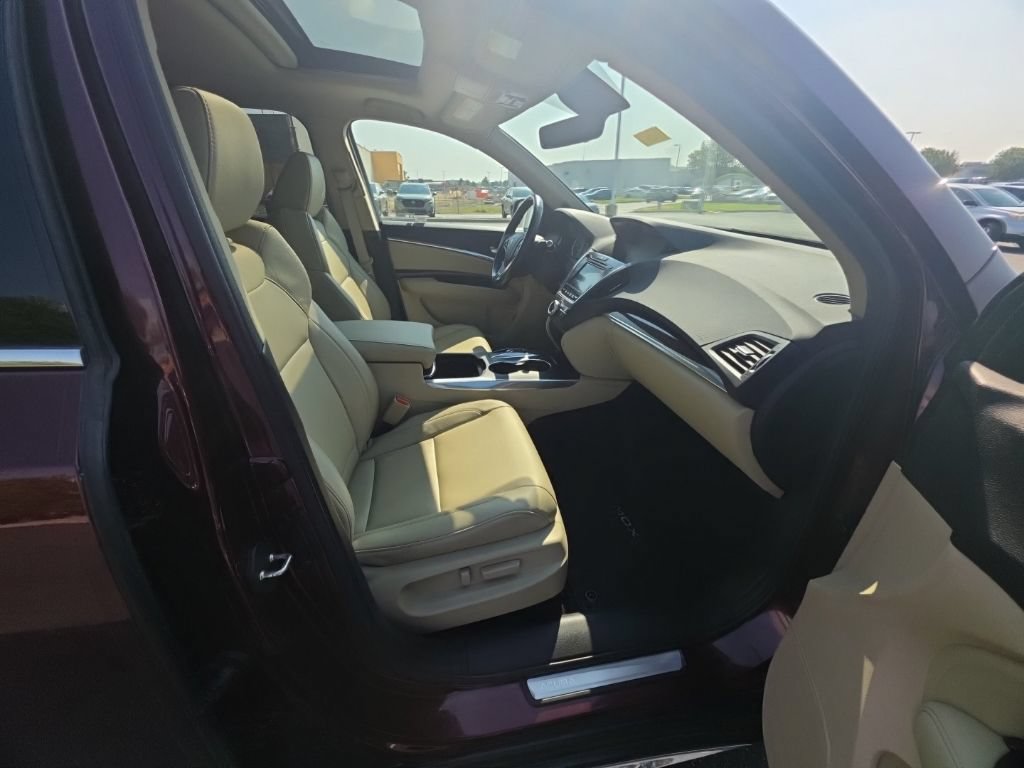 Used 2017 Acura MDX w/ Technology Package FWD image 33