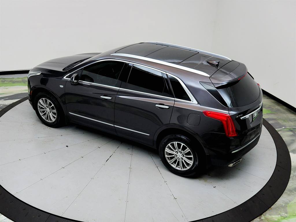 Used 2017 Cadillac XT5 Luxury w/ Driver Awareness Package FWD image 16