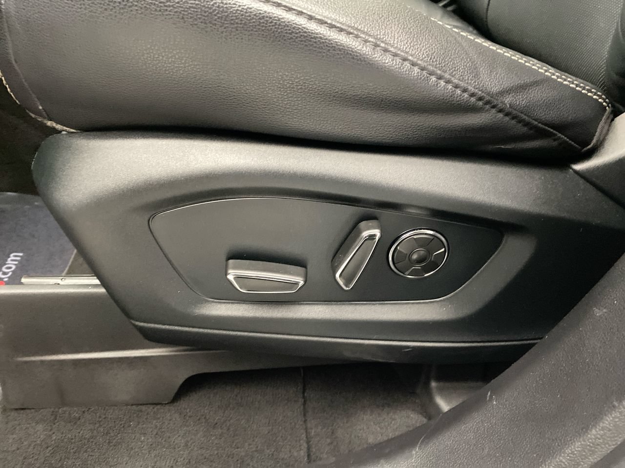 Used 2020 Ford Explorer ST w/ ST Street Pack AWD/4WD image 13