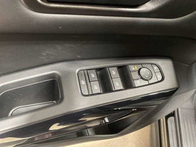 New 2026 Nissan Pathfinder SV image 13