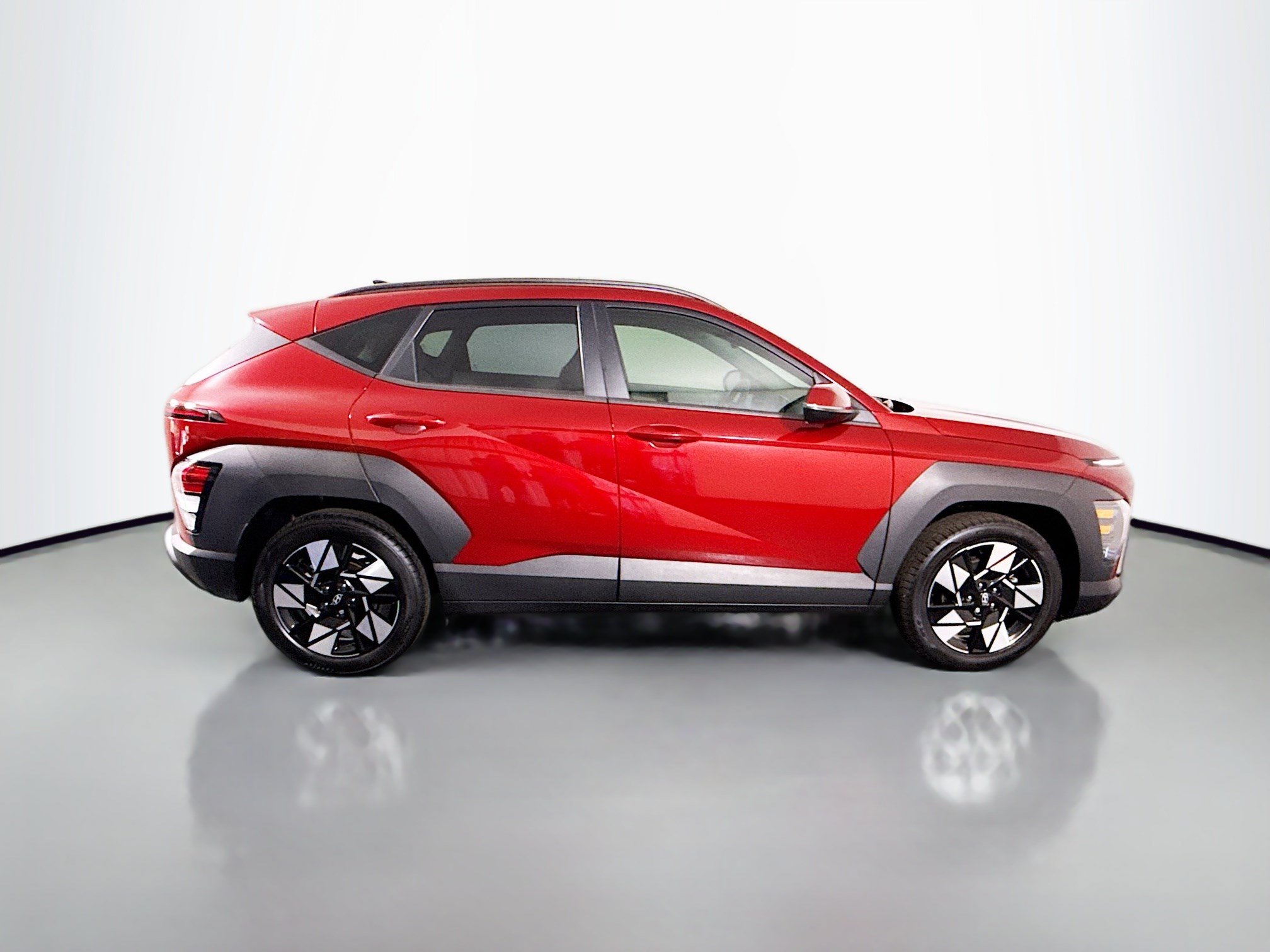 Used 2024 Hyundai Kona SEL FWD image 11
