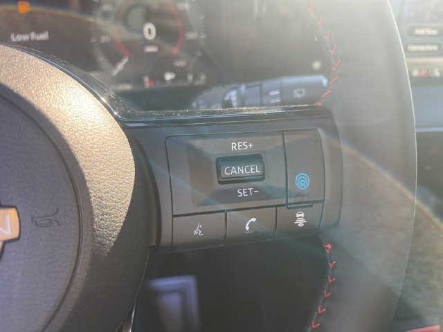 New 2026 Nissan Kicks SR w/ SR Premium Package AWD/4WD image 45