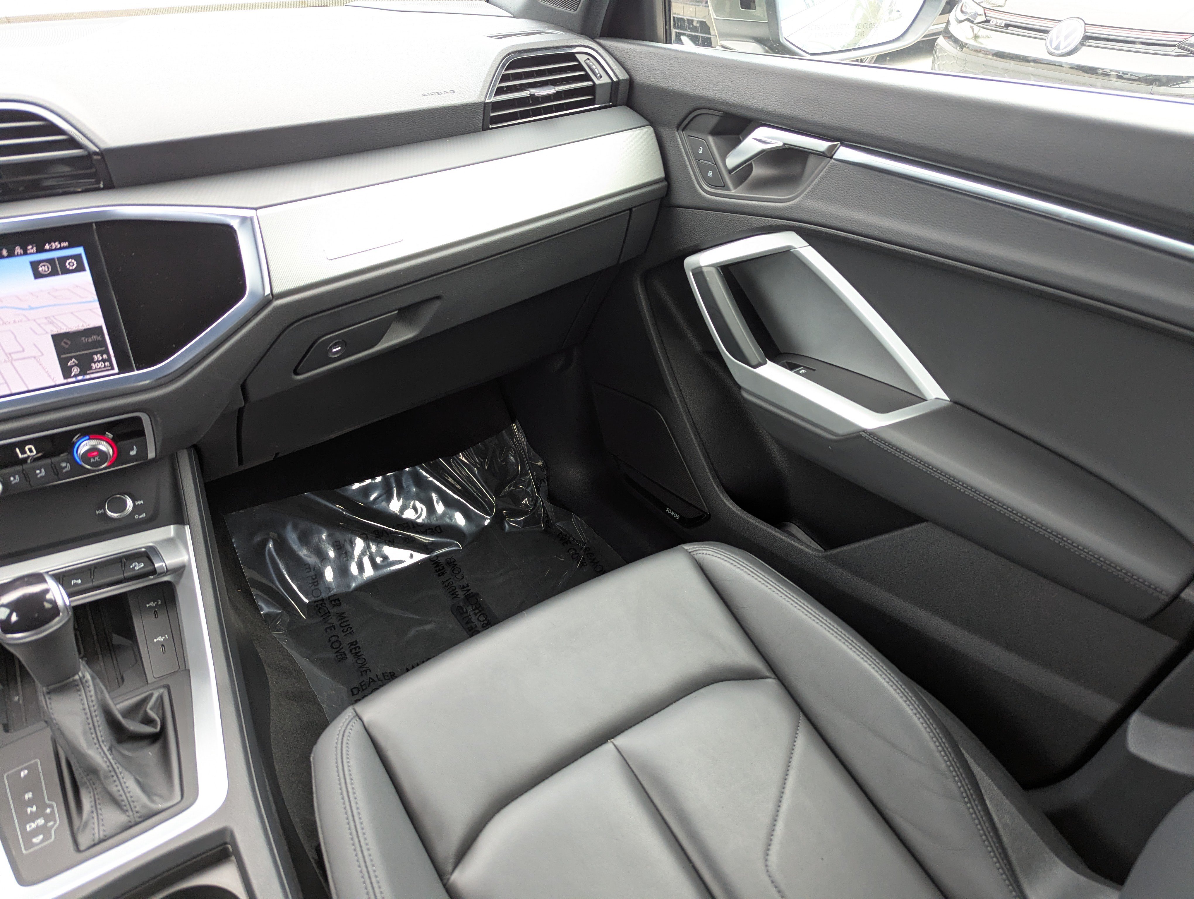 Used 2023 Audi Q3 2.0T Premium Plus w/ Premium Plus Package AWD/4WD image 17