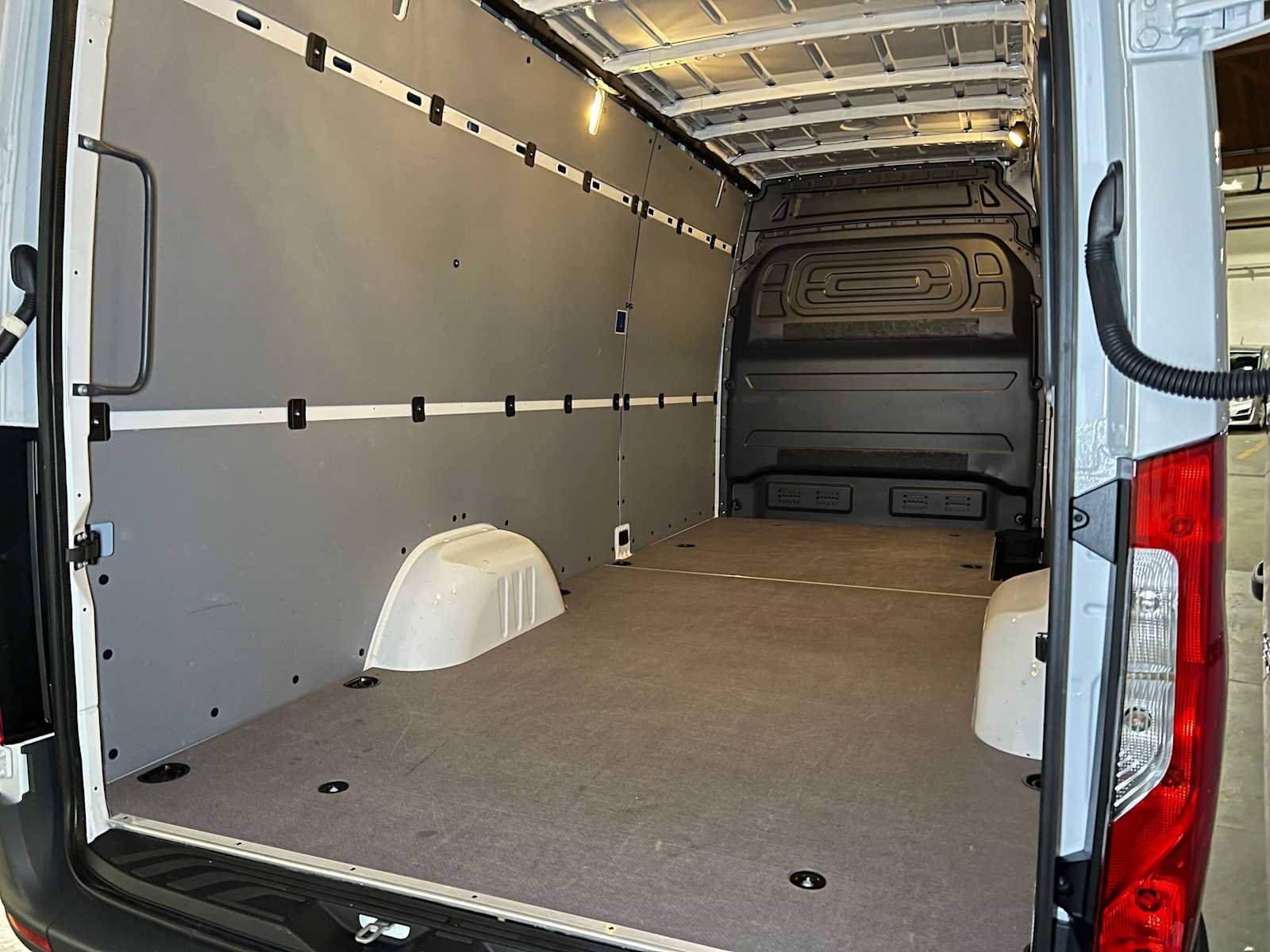 Used 2026 Mercedes-Benz Sprinter 2500 image 21