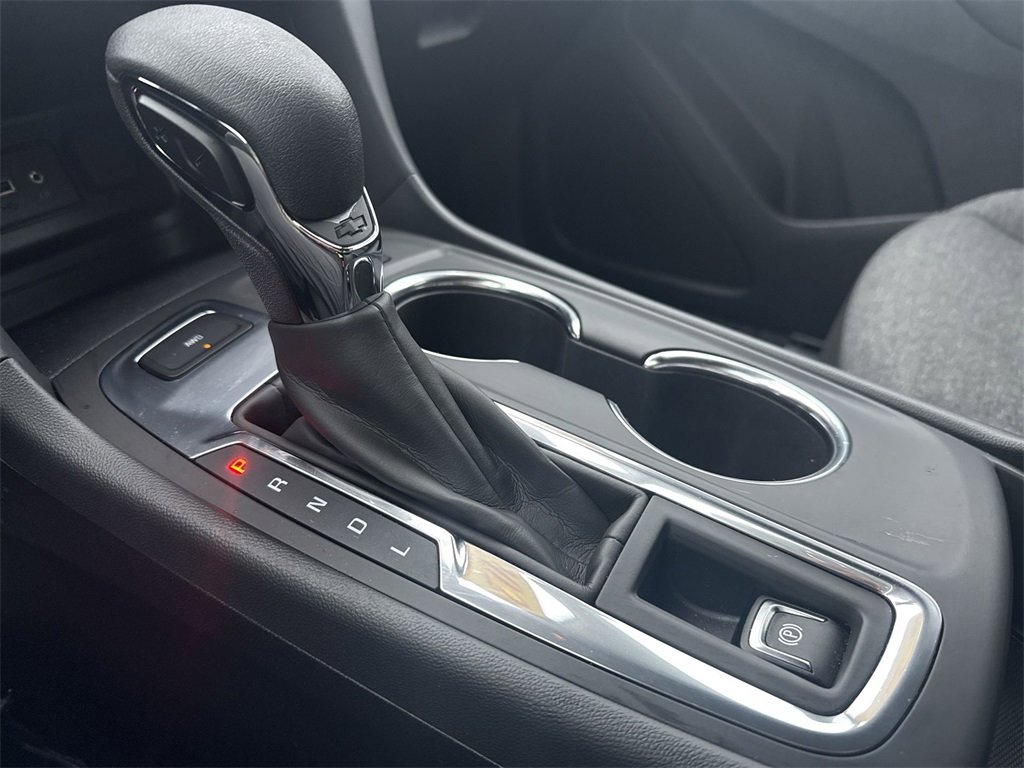 Used 2024 Chevrolet Equinox LT image 21