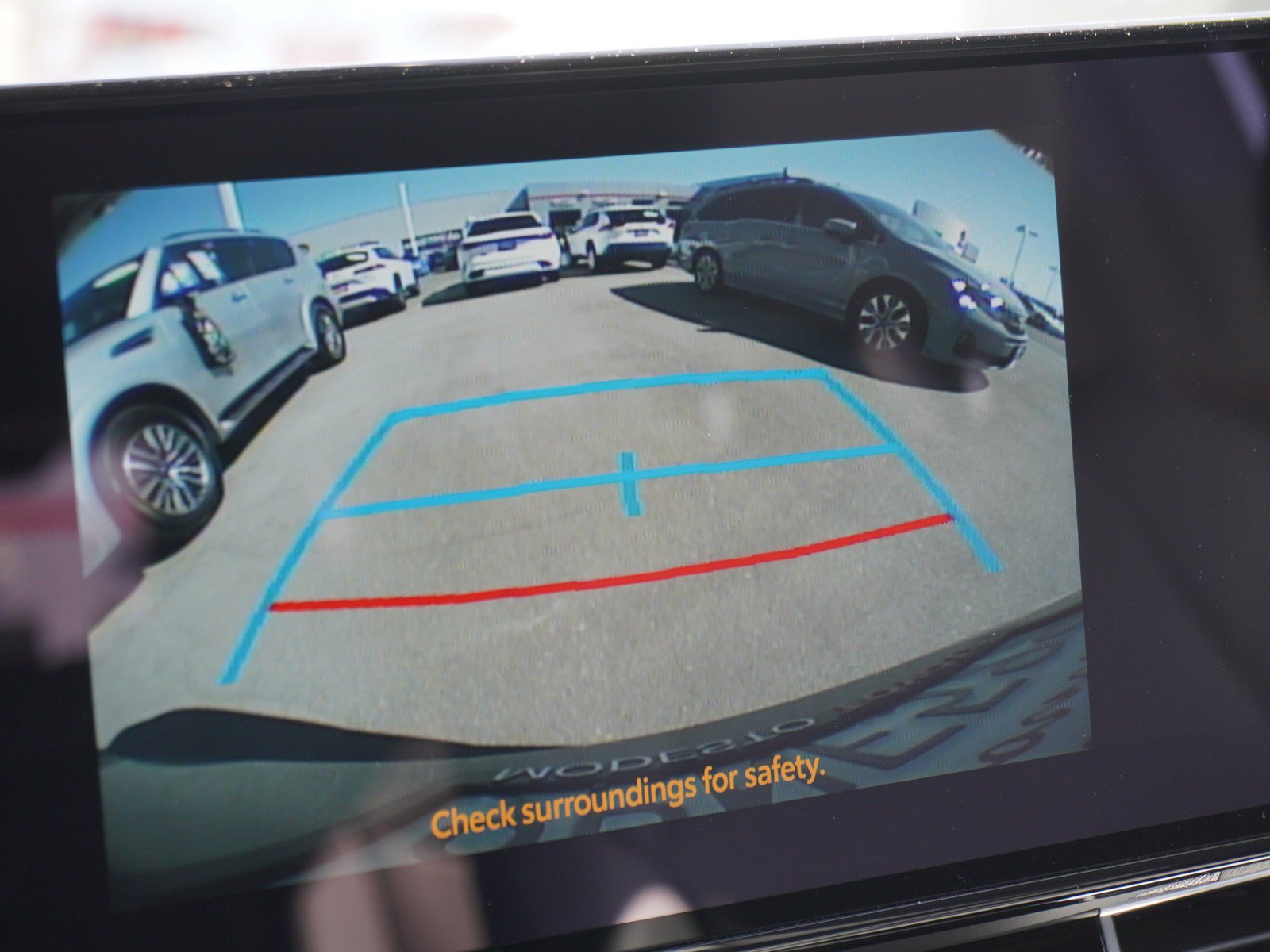 Used 2025 Toyota Sienna XLE w/ XLE Plus Package FWD image 31