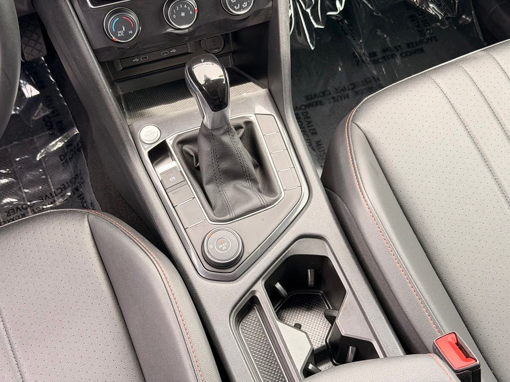 Used 2024 Volkswagen Tiguan Wolfsburg Edition AWD/4WD image 19