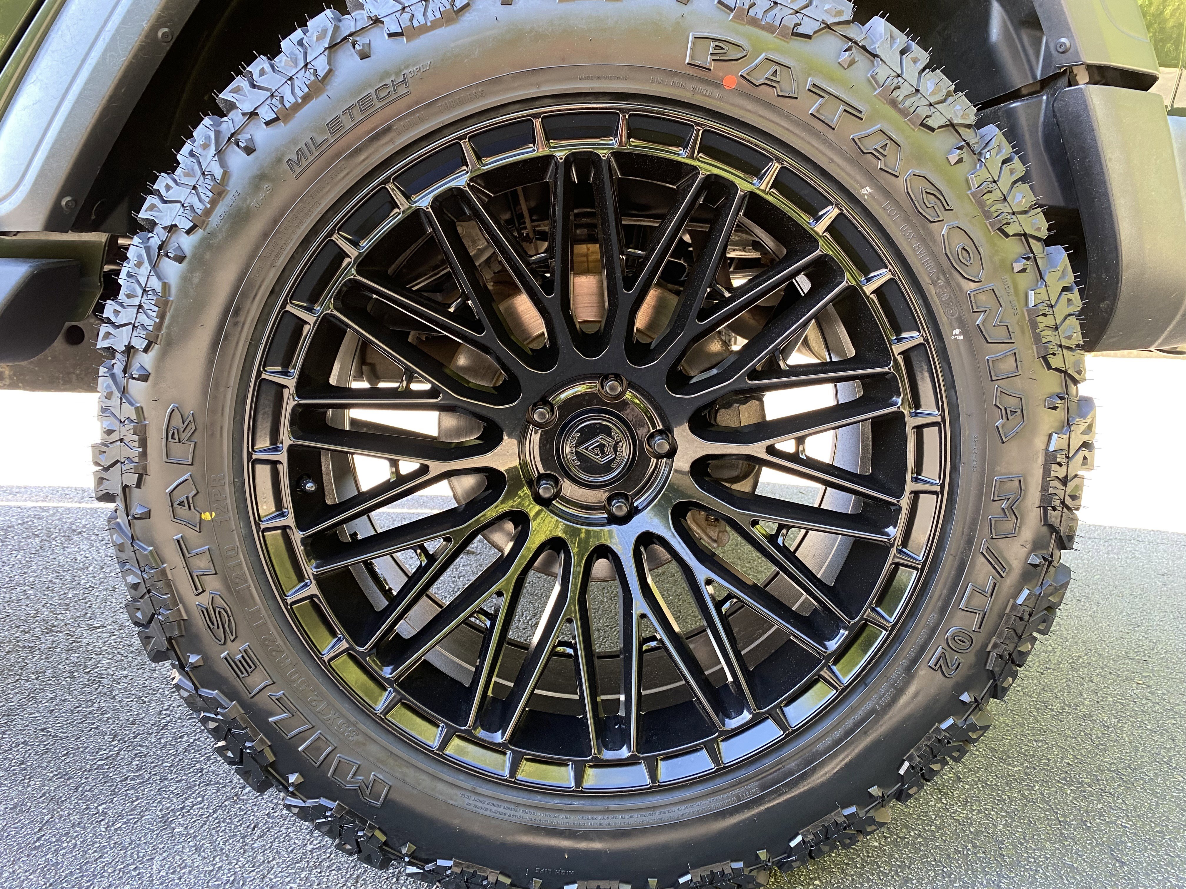 Used 2020 Jeep Wrangler Unlimited Sport AWD/4WD image 13