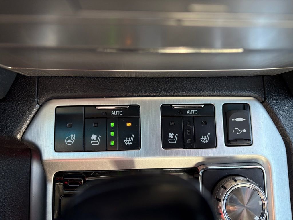 Certified 2016 Toyota Land Cruiser AWD/4WD image 31