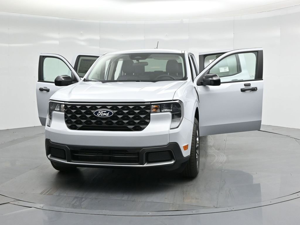 New 2025 Ford Maverick XLT w/ XLT Luxury Package image 29