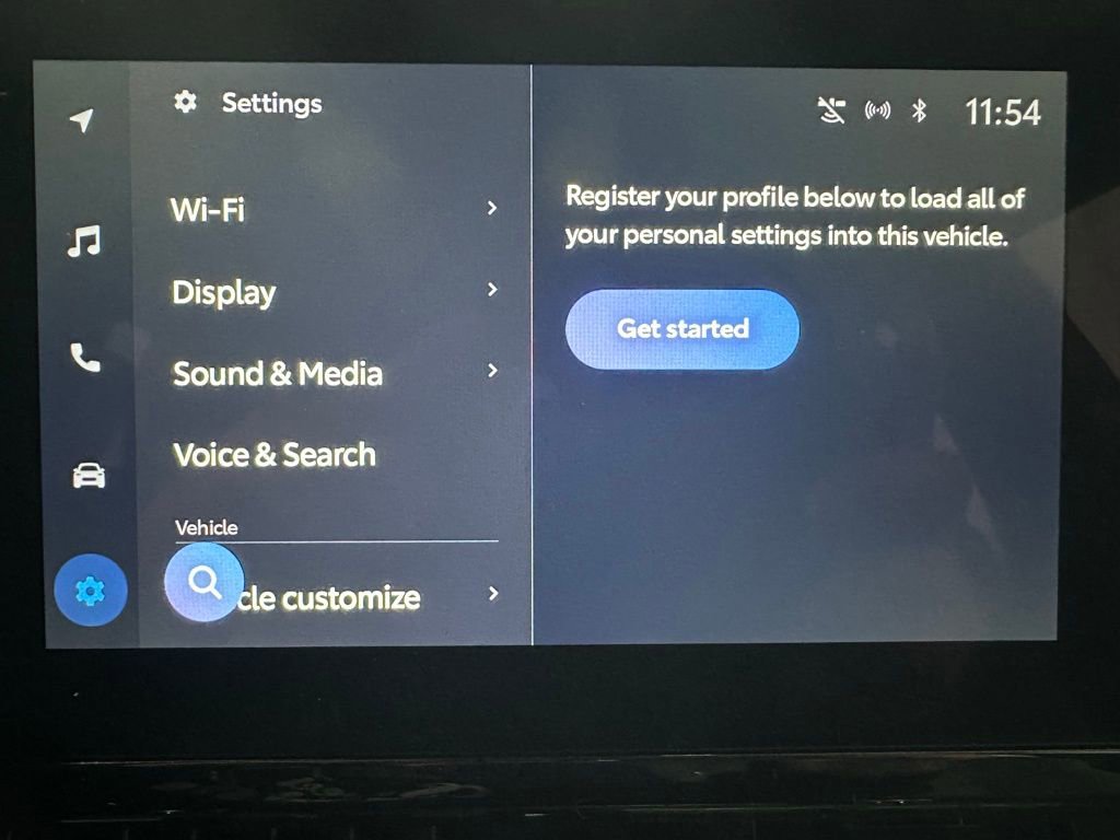 Used 2025 Toyota Corolla SE image 34