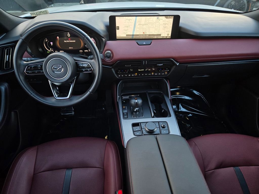 Certified 2025 MAZDA CX-70 Plug-In Hybrid w/ Premium Plus image 16