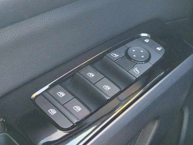 Used 2024 Nissan Pathfinder SL w/ SL Premium Package AWD/4WD image 25
