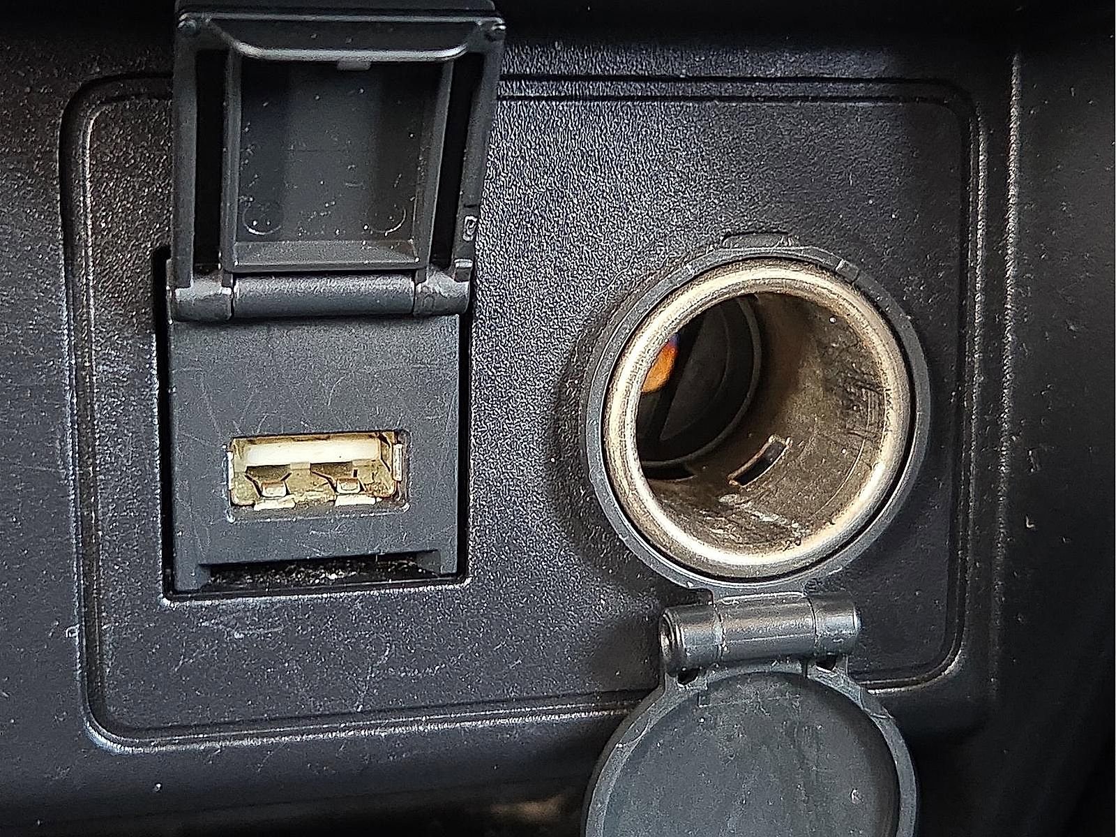 Used 2024 Toyota 4Runner TRD Off-Road Premium image 19