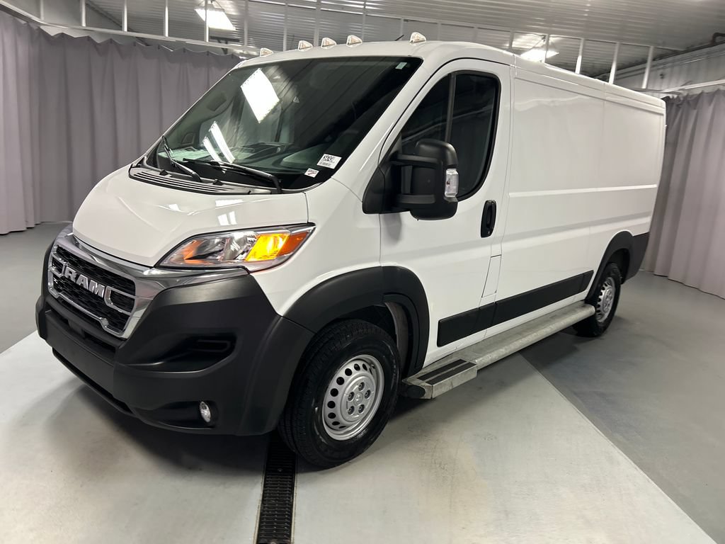 Used 2025 RAM ProMaster 2500 w/ U-Haul Equipment Group FWD image 3