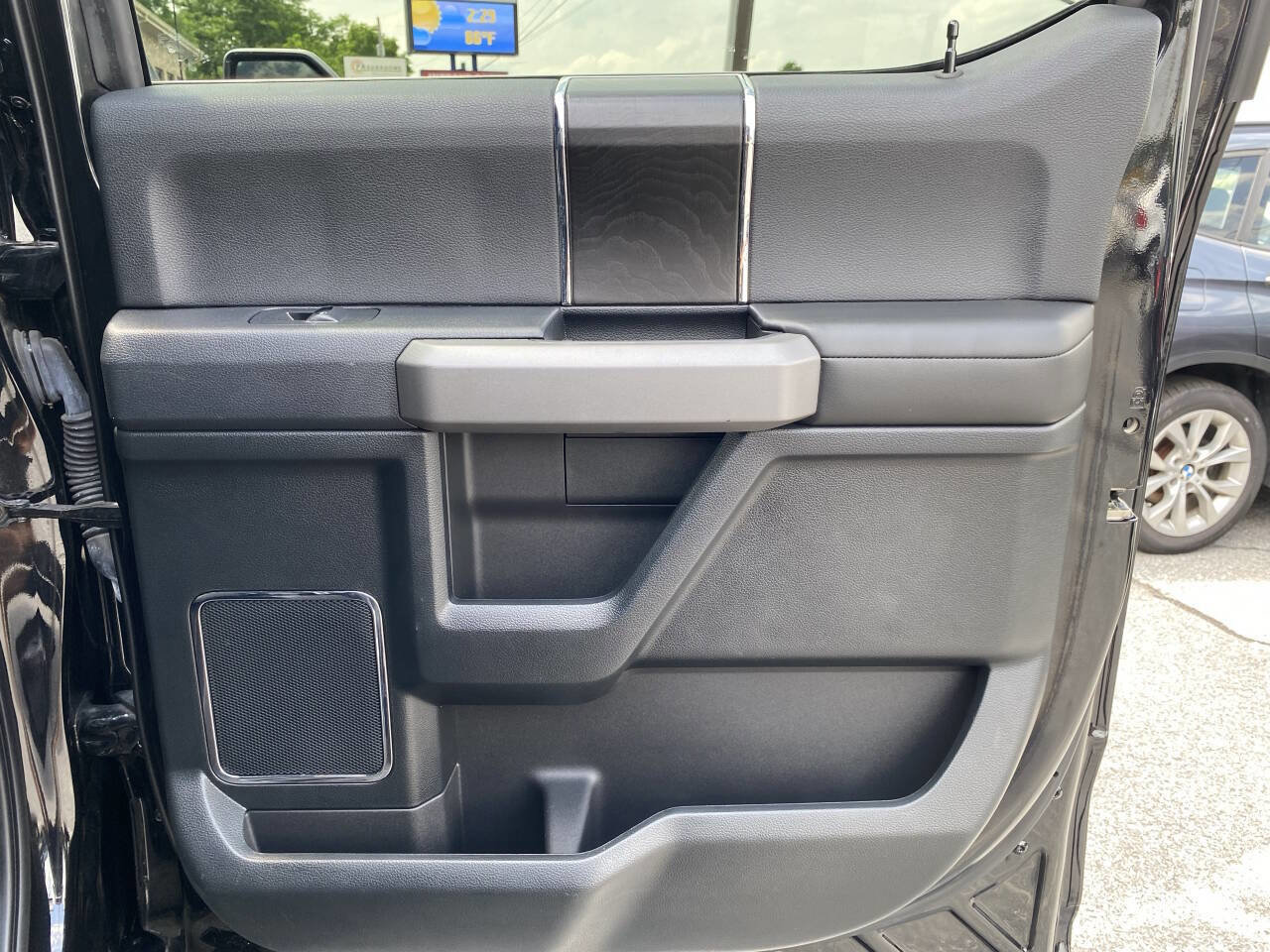 Used 2020 Ford F150 Platinum image 21