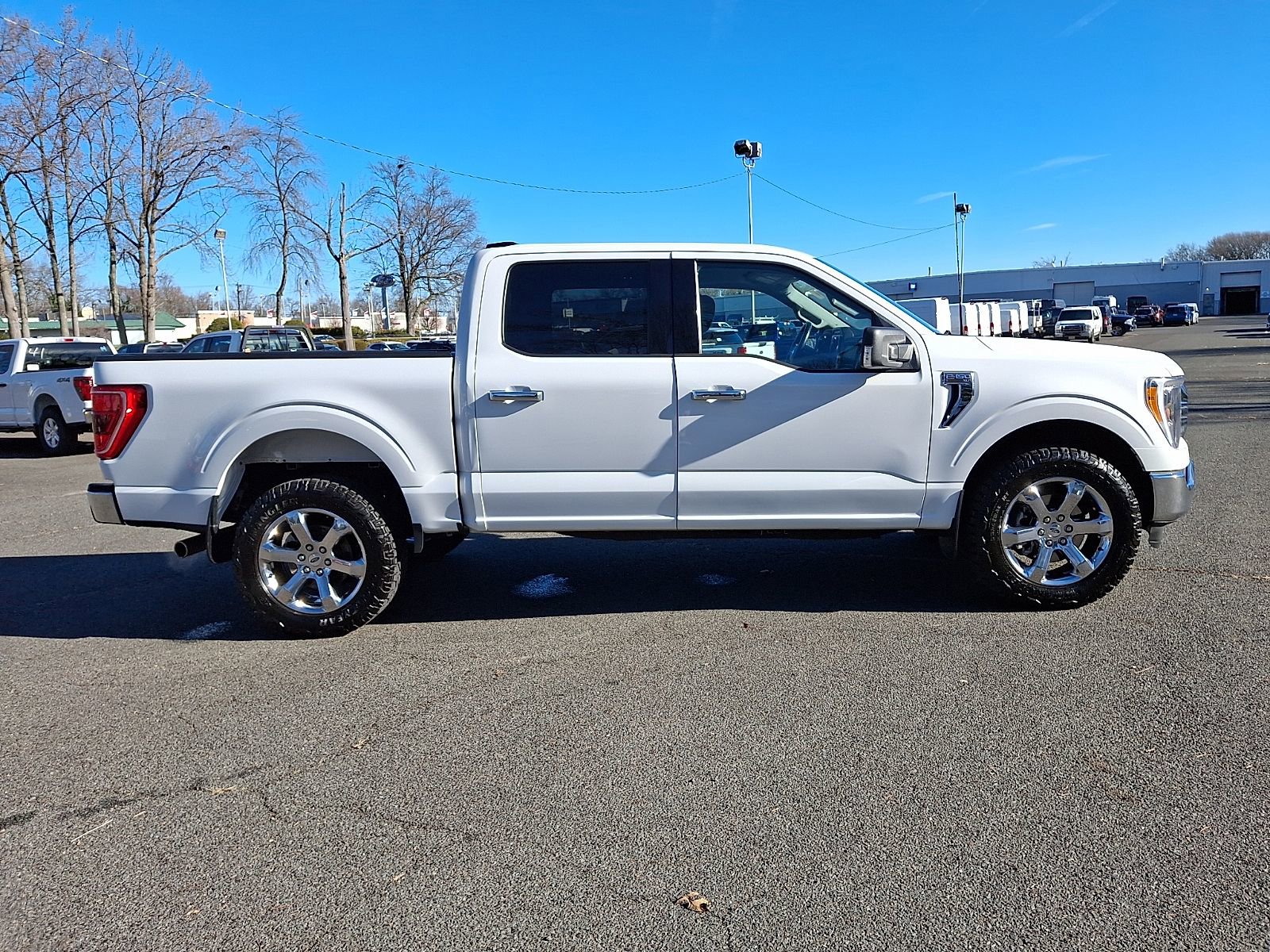 Used 2022 Ford F150 XLT w/ Equipment Group 302A High image 8