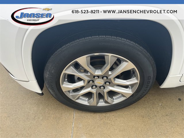 Used 2019 Chevrolet Traverse Premier w/ Driver Confidence II Package image 32
