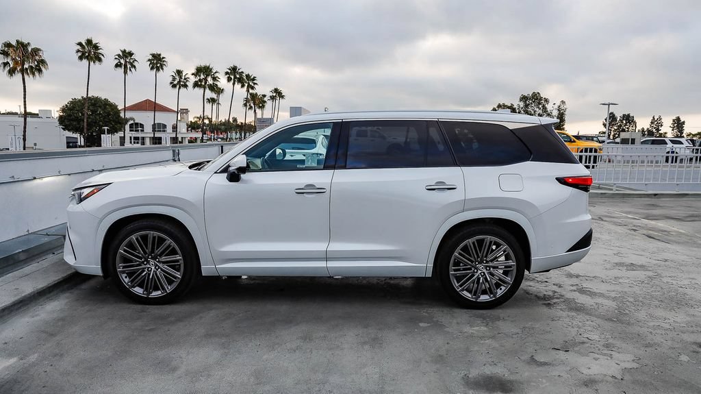 Used 2025 Lexus TX 350 AWD w/ Technology Package image 14