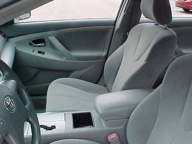Used 2009 Toyota Camry LE FWD image 20