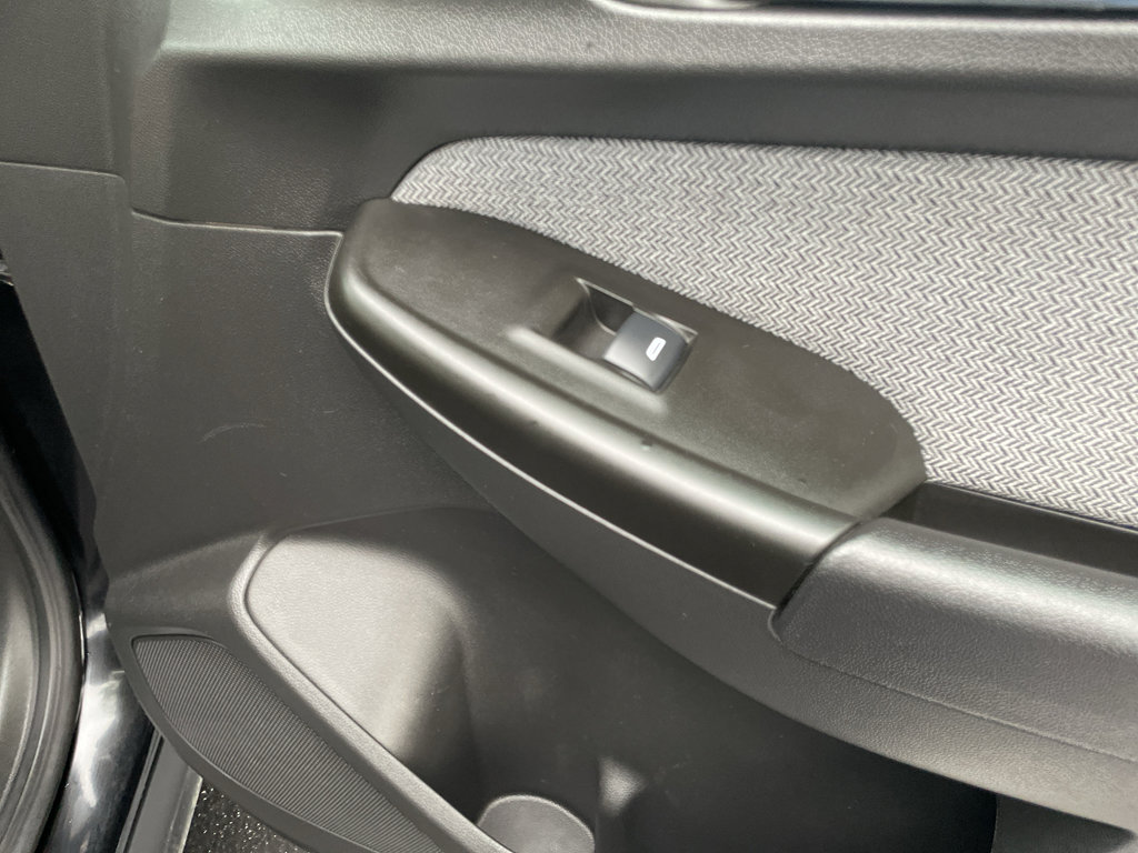 Used 2023 Chevrolet TrailBlazer LS image 45