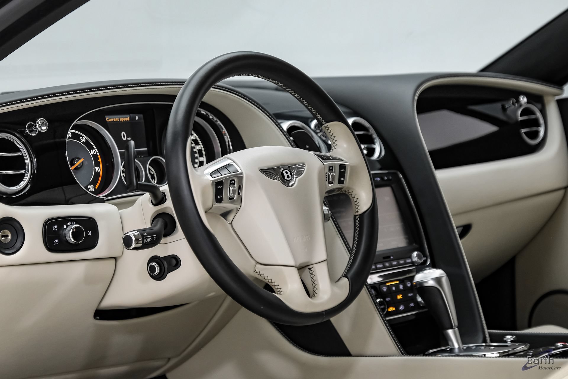 Used 2015 Bentley Continental GT AWD/4WD image 42