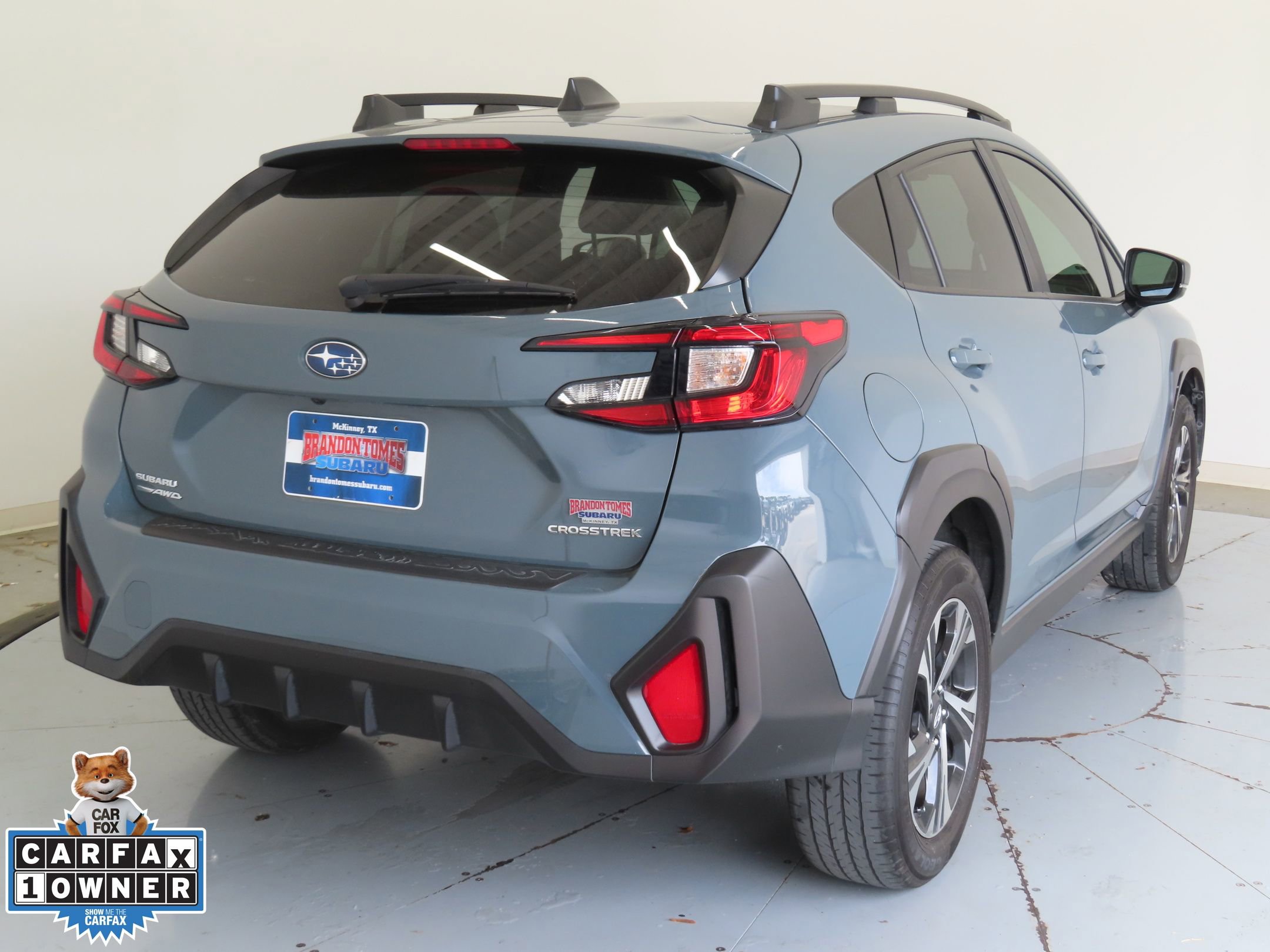 Used 2024 Subaru Crosstrek 2.0i Premium w/ Crosstrek Mirror Package AWD/4WD image 4