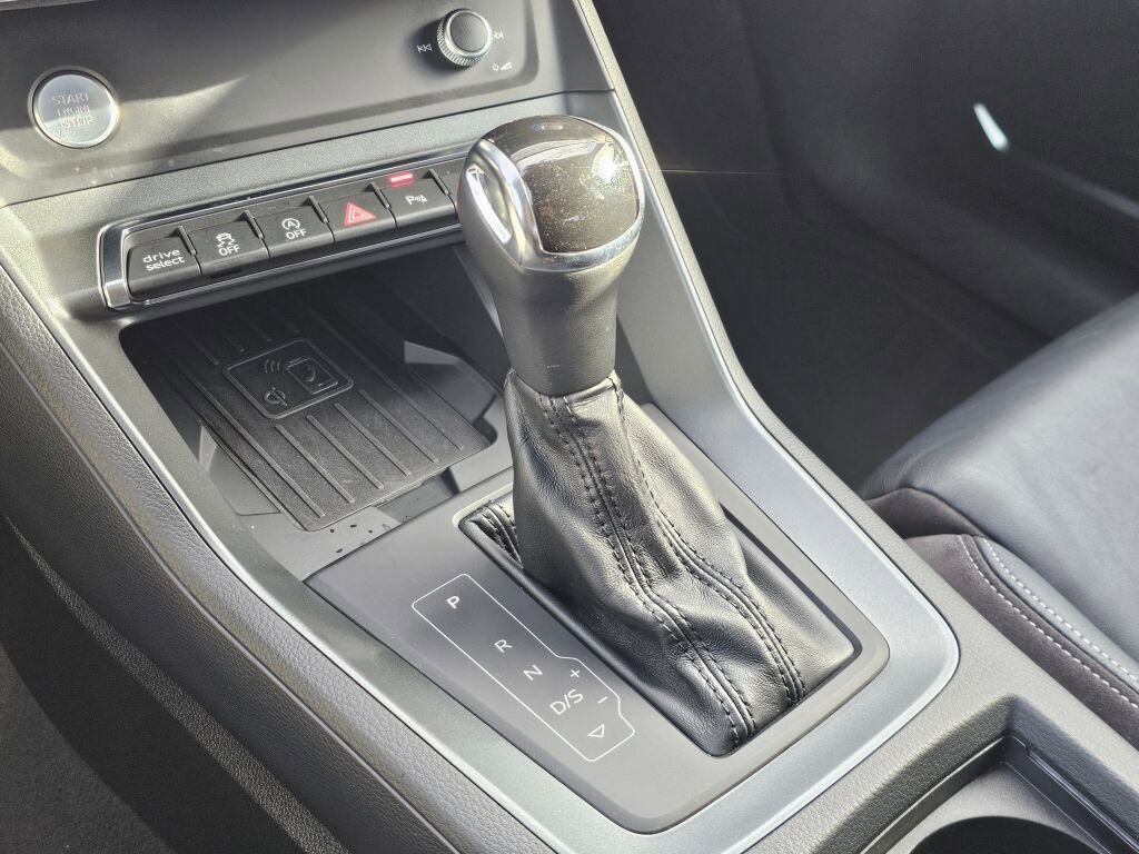 Used 2019 Audi Q3 2.0T Prestige image 40