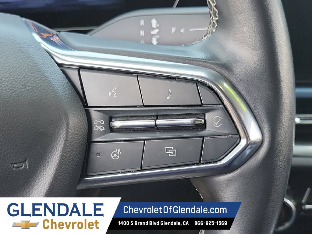 Used 2024 Chevrolet Equinox EV LT FWD image 24