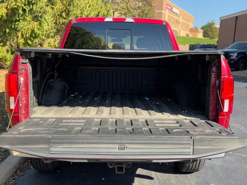 Used 2019 Ford F150 Lariat w/ Equipment Group 502A Luxury image 9