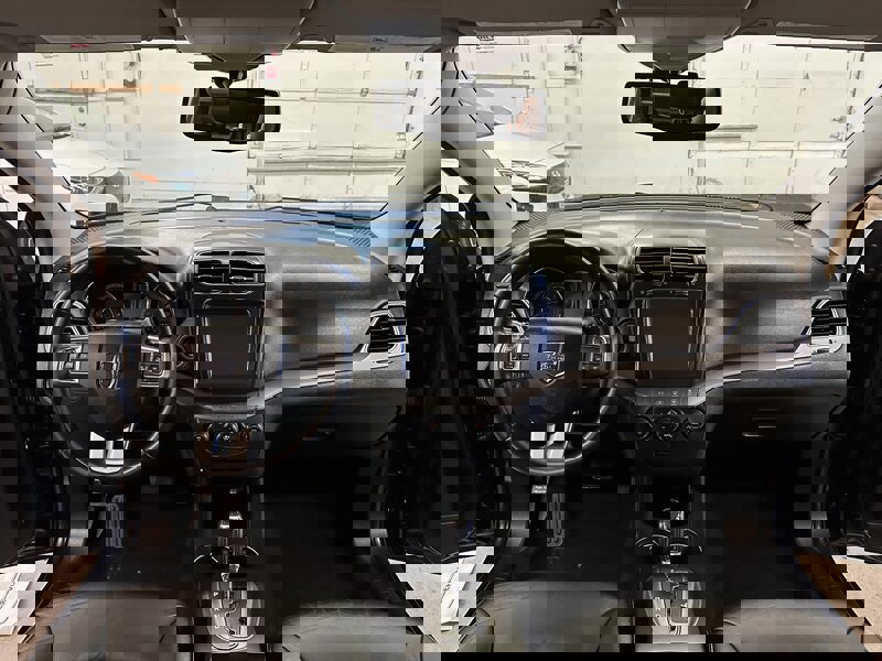 Used 2017 Dodge Journey Crossroad image 20