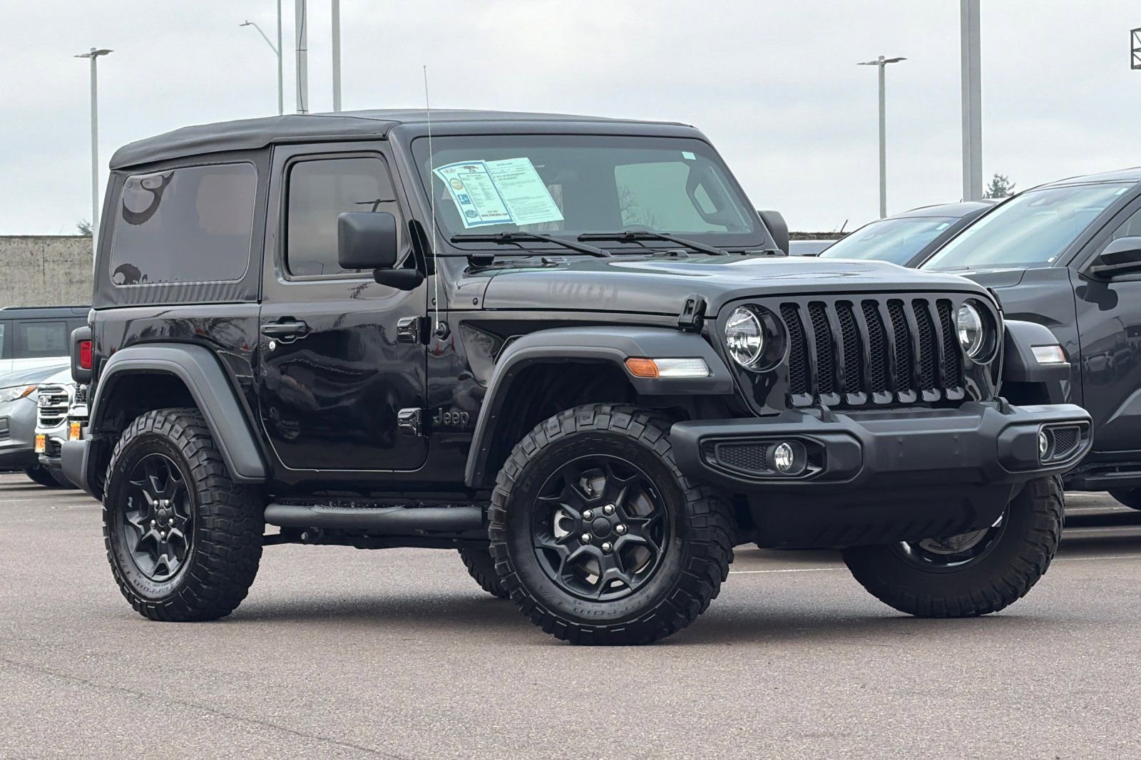 Used 2023 Jeep Wrangler Willys image 2