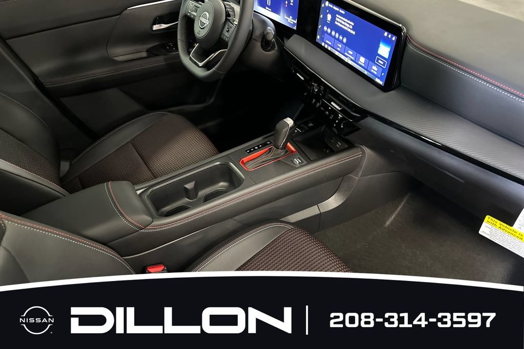 New 2026 Nissan Kicks SR w/ Cold Weather Package FWD image 17