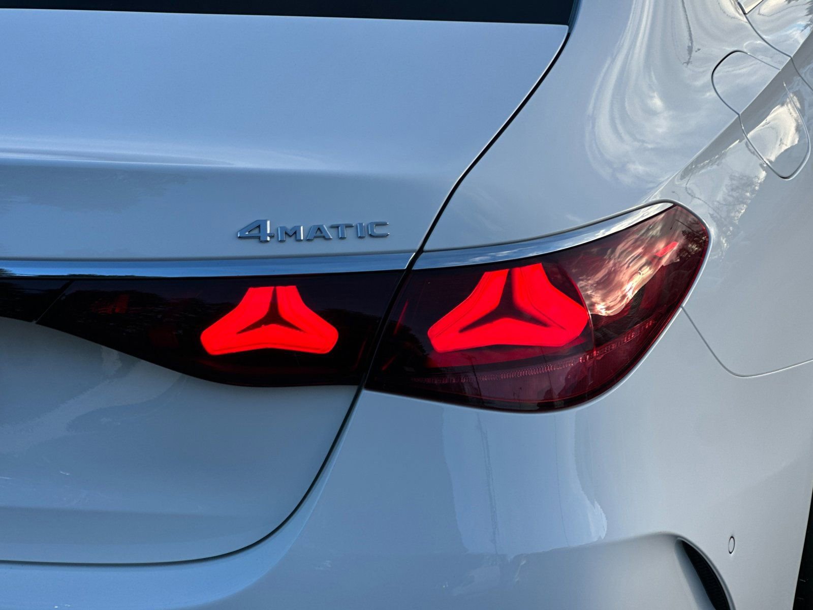 Certified 2025 Mercedes-Benz E 350 4MATIC Sedan image 25