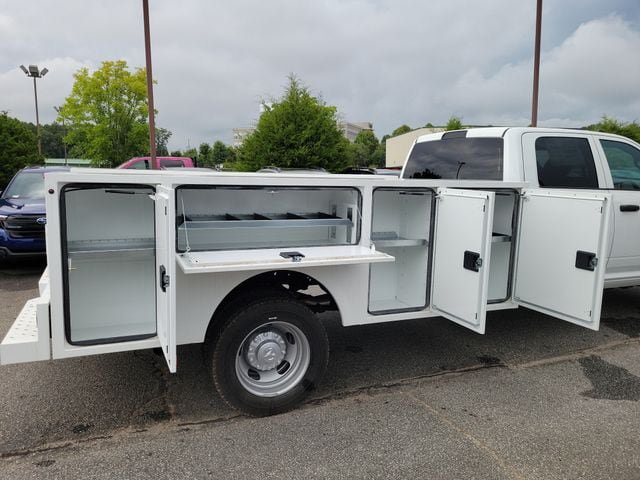New 2026 RAM 5500 Tradesman w/ Chrome Appearance Group AWD/4WD image 11