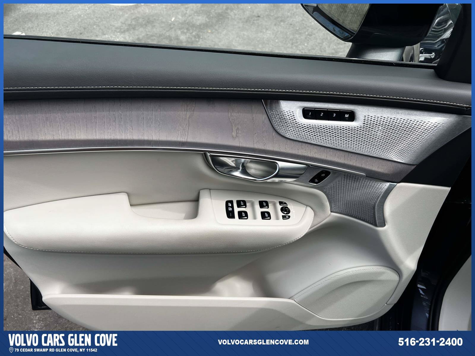 Used 2026 Volvo XC90 B6 Ultra w/ Protection Package AWD/4WD image 15
