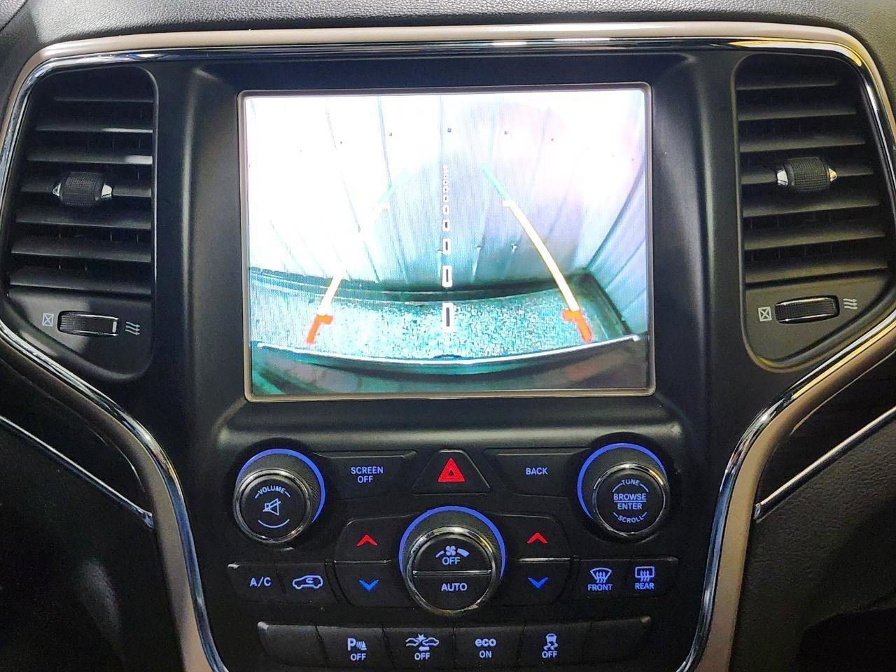 Used 2015 Jeep Grand Cherokee Overland w/ Advanced Technology Group image 17