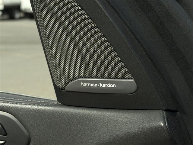 Used 2023 BMW X7 xDrive40i w/ Executive Package image 35