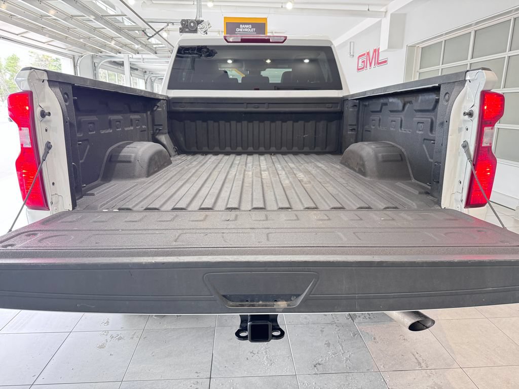 Certified 2024 Chevrolet Silverado 2500 Custom w/ Custom Value Package AWD/4WD image 7