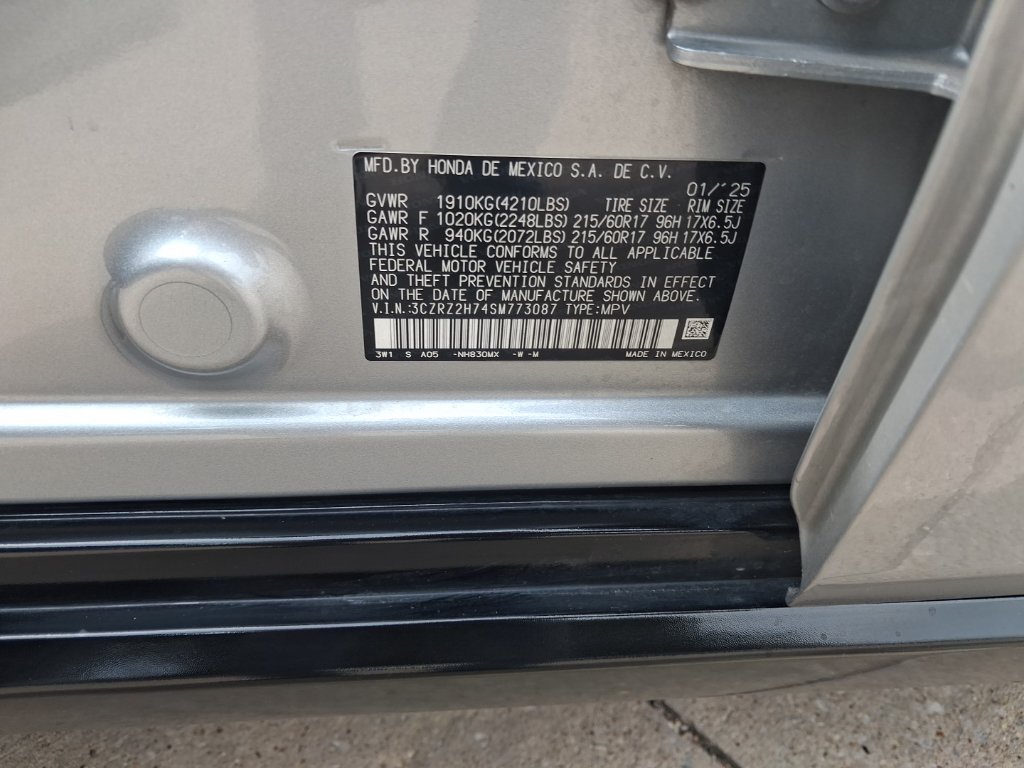 Used 2025 Honda HR-V EX-L image 3