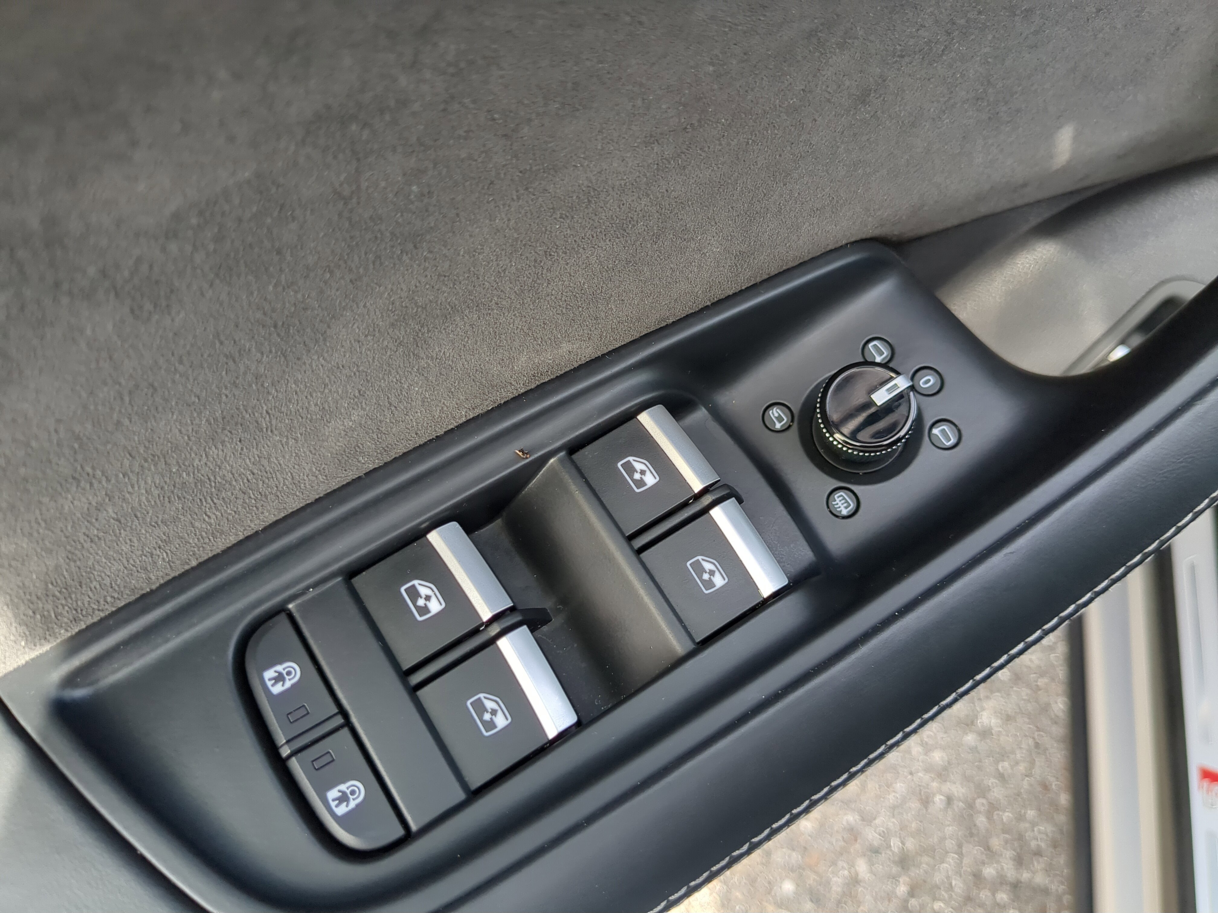 Certified 2021 Audi SQ8 Prestige image 18