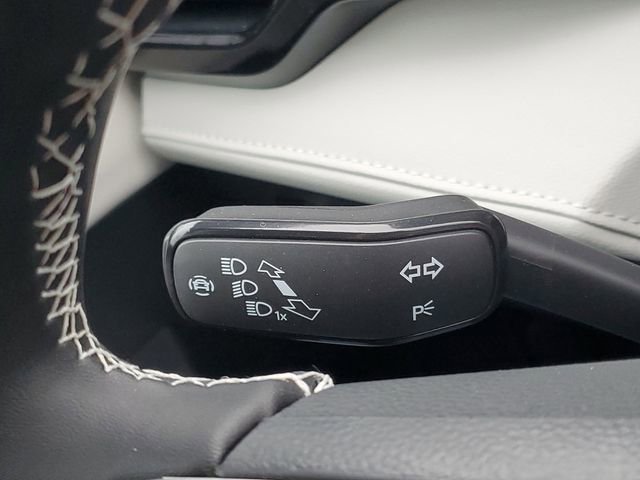 New 2026 Volkswagen Taos S image 15